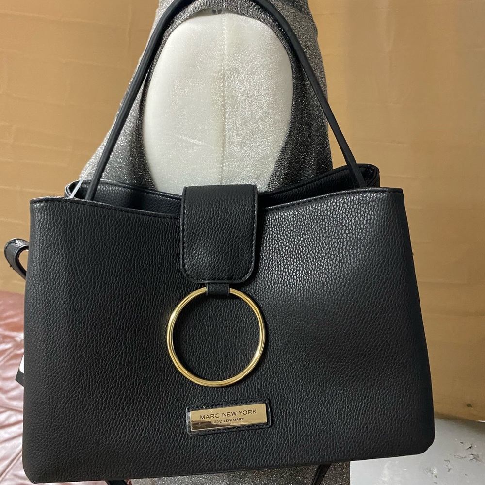 🗣 SALE 💥 Marc New York handbag by Andrew Marc